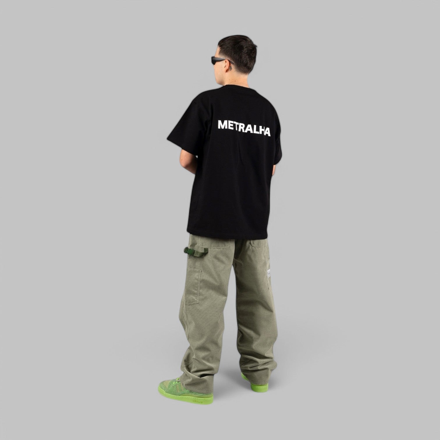 metralha-worldwide-logo-tee-backprint-shortsleeve-ribbed-collar-made-in-portugal-oversized-tee-green-pants-textured-classic-metralha-label-extra-wide-cut